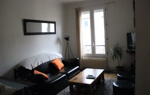 Location Paris Appartement 69769235af2b