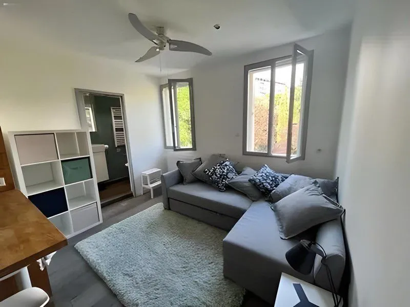 Location Paris Appartement 6976925026c8