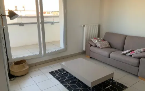 Location Lyon Appartement 6976998997eb