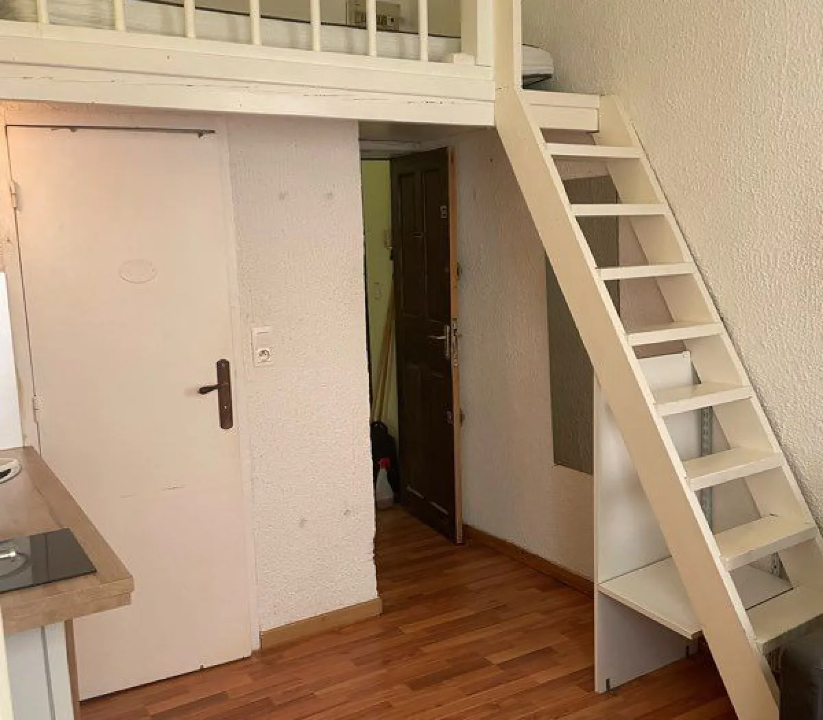 Location Aix-en-Provence Appartement 69769a658ebb