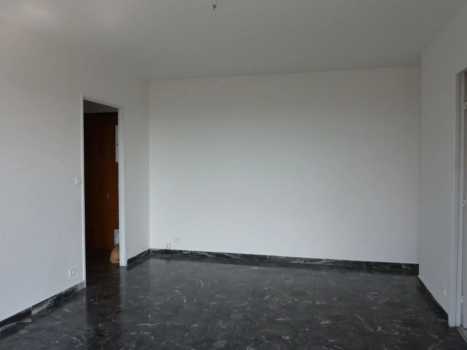 Location Aix-en-Provence Appartement 69771cc595e5