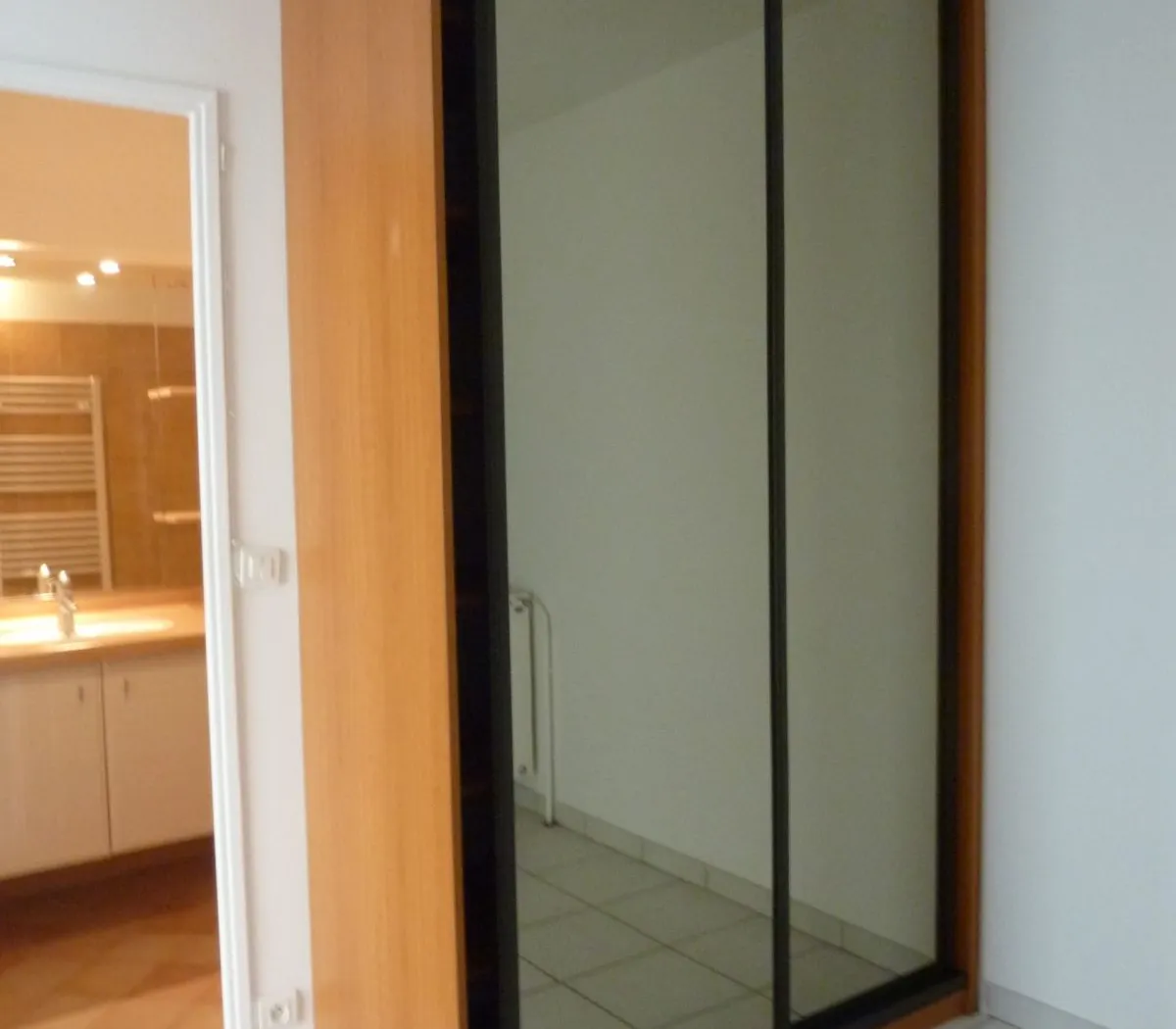 Location Aix-en-Provence Appartement 69771cc595e5