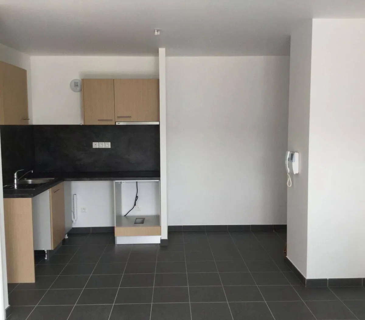 Location Tours Appartement 697747868792