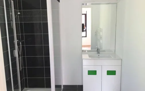 Location Tours Appartement 697747868792