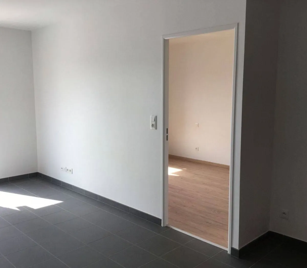 Location Tours Appartement 697747868792