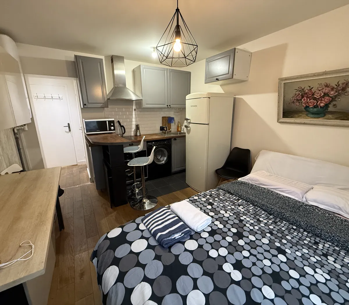 Location Paris Appartement 6977dc84c782