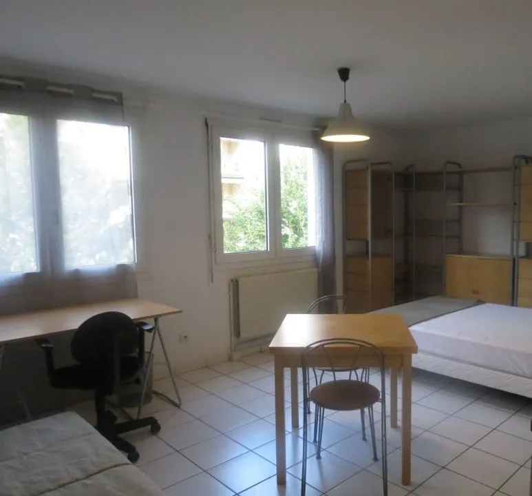 Location Lyon Appartement 697979773530