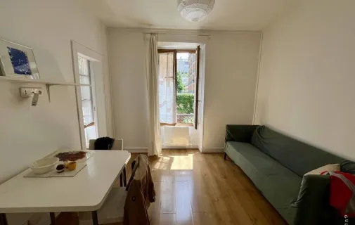 Location Paris Appartement 697a7967cf34