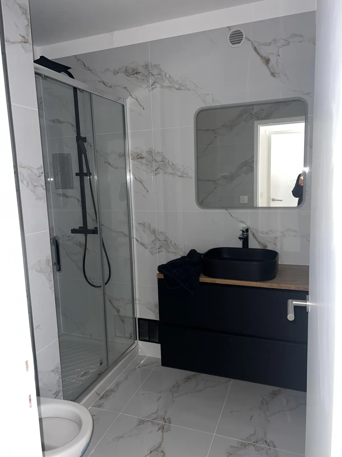 Location Paris Appartement 697b69c3db6a