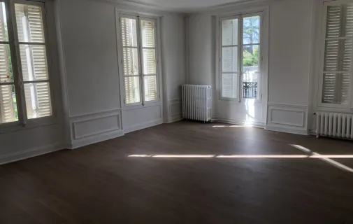 Location Bois-le-Roi Appartement 697b70411b07