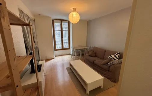 Location Bordeaux Appartement 697bc7851378