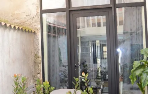 Location Aix-en-Provence Appartement 697bc7a7172b