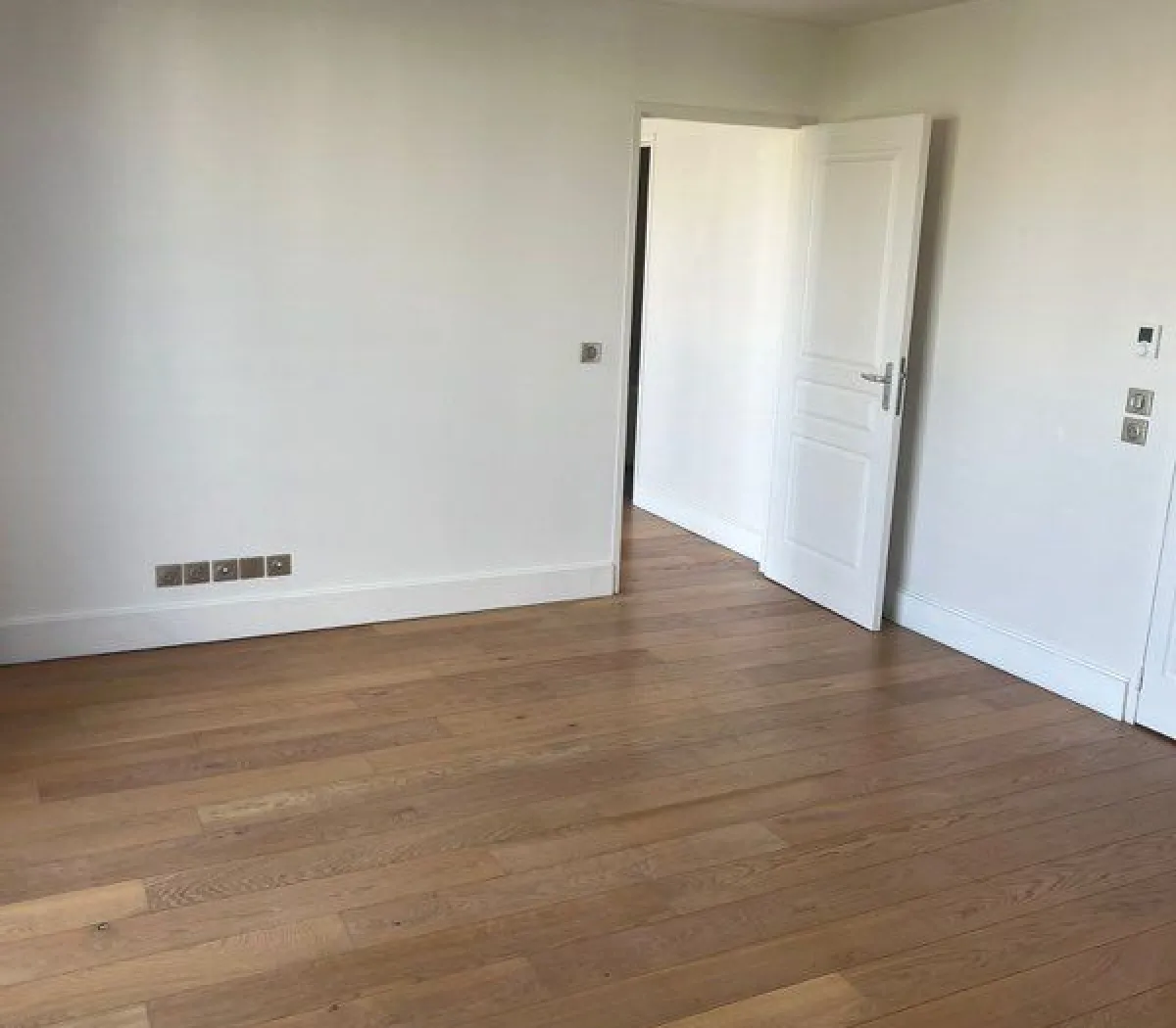 Location Montrouge Appartement 697bc92db903