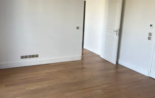 Location Montrouge Appartement 697bc92db903