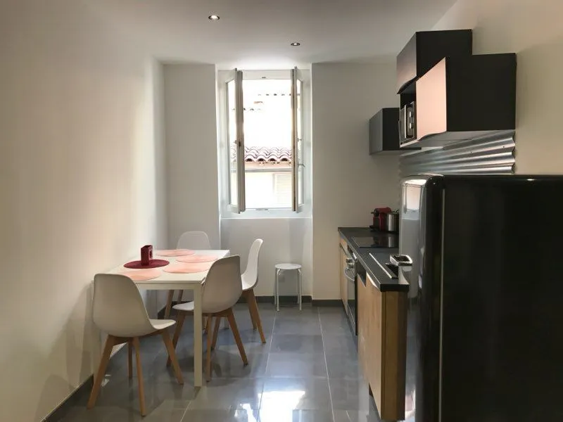 Location Marseille Appartement 697bca7e2388