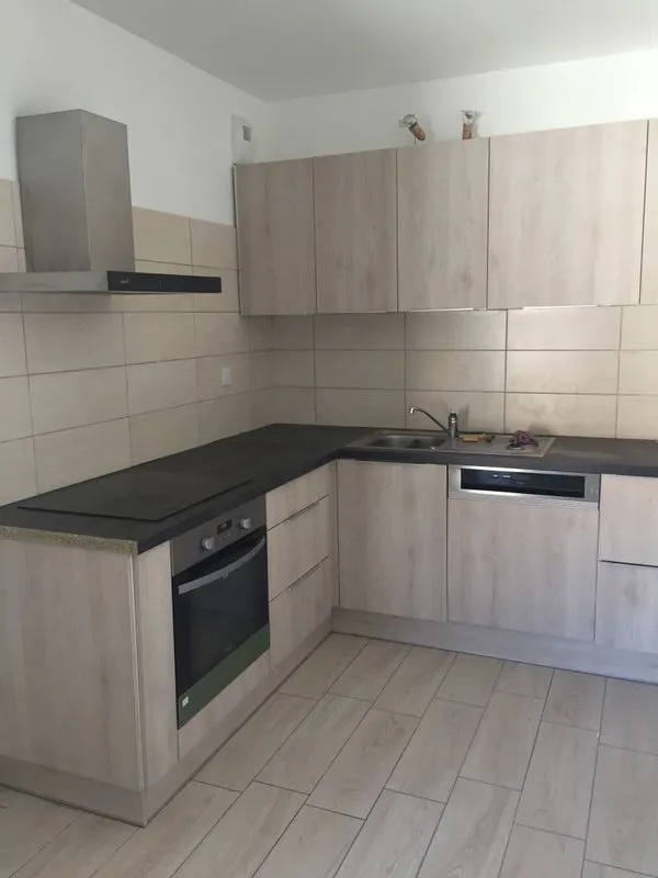 Location Villeurbanne Appartement 697bca84019a