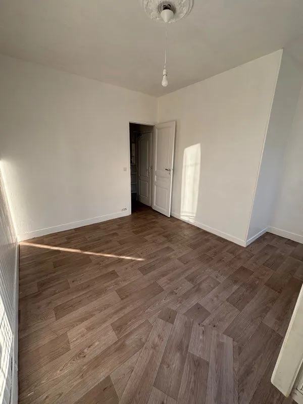 Location Vitry-sur-Seine Appartement 697bcba81854