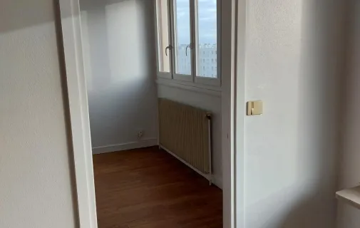Location Bron Appartement 697c5a03701e