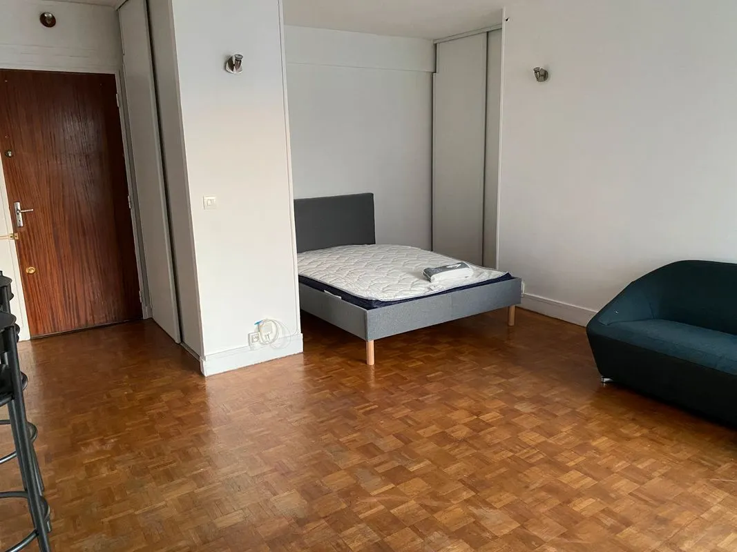 Location Paris Appartement 697cd74df270