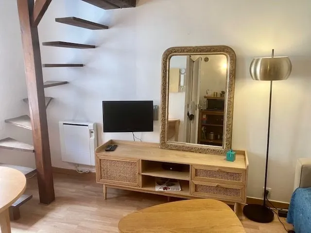 Location Paris Appartement 697d1ad21b3c