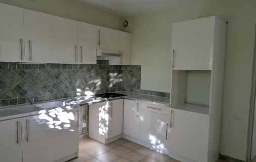 Location L'Isle-sur-la-Sorgue Maison 697e42acc9eb