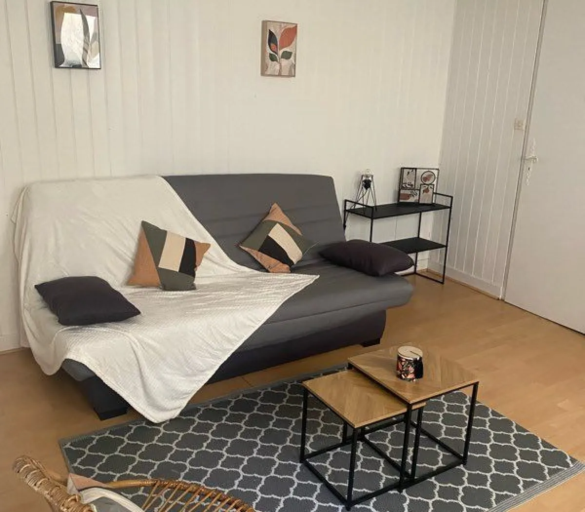 Location Bordeaux Appartement 697e68226e23