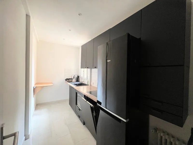 Location Courbevoie Appartement 697ebaae27aa