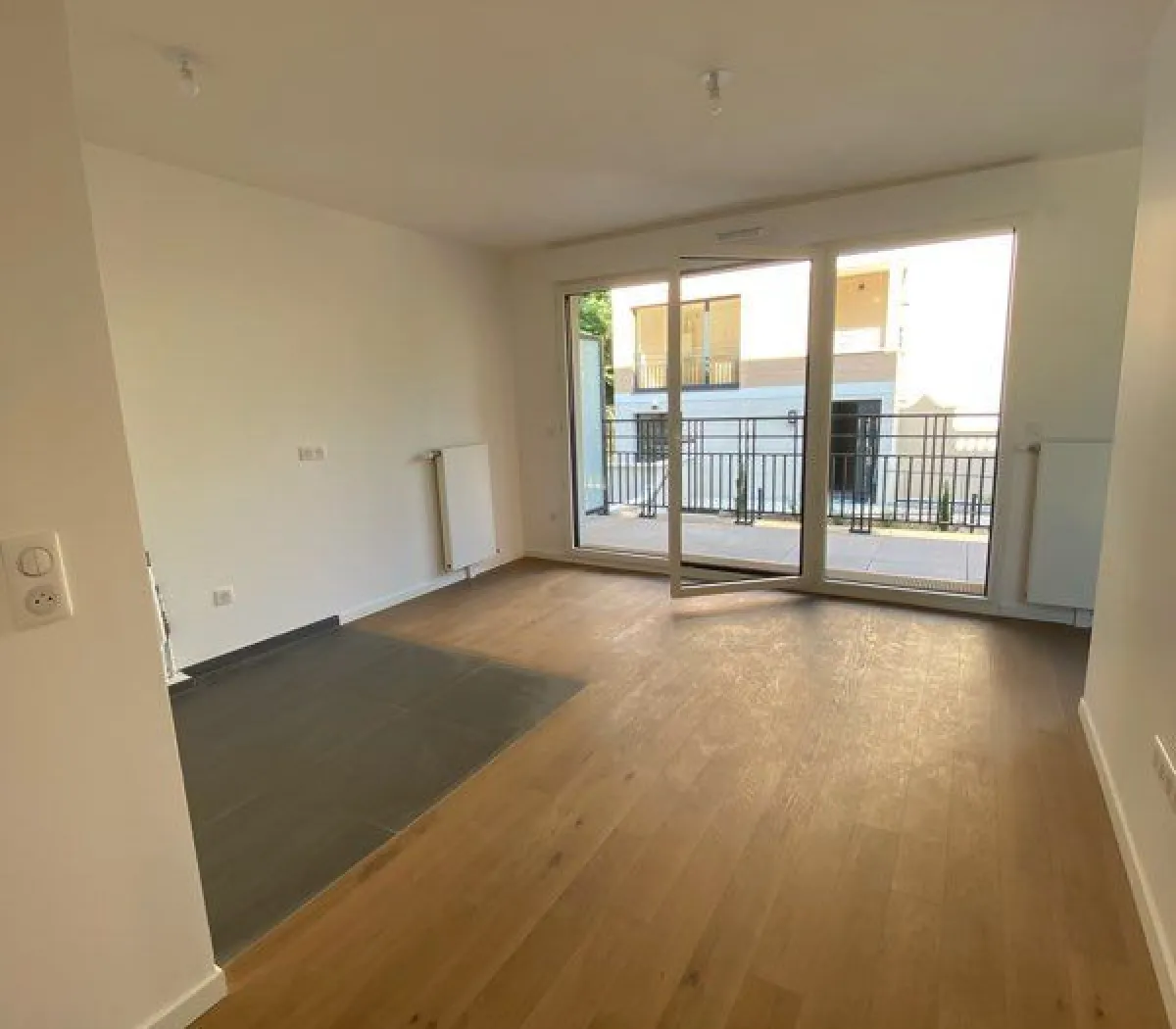 Location Suresnes Appartement 697f676a83a0