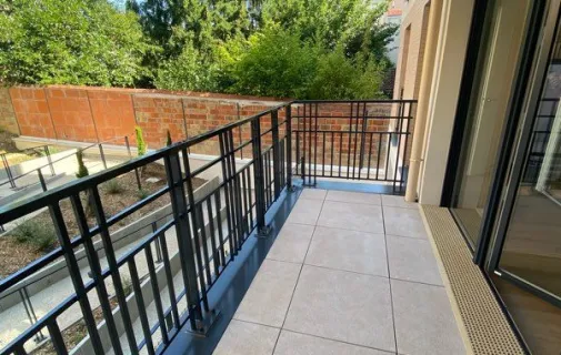 Location Suresnes Appartement 697f676a83a0