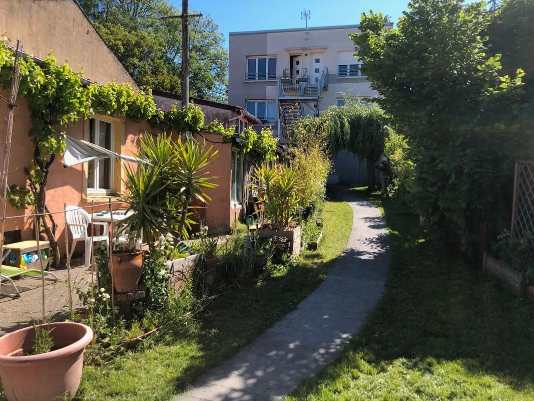 Location Montreuil Appartement 69802bf05102