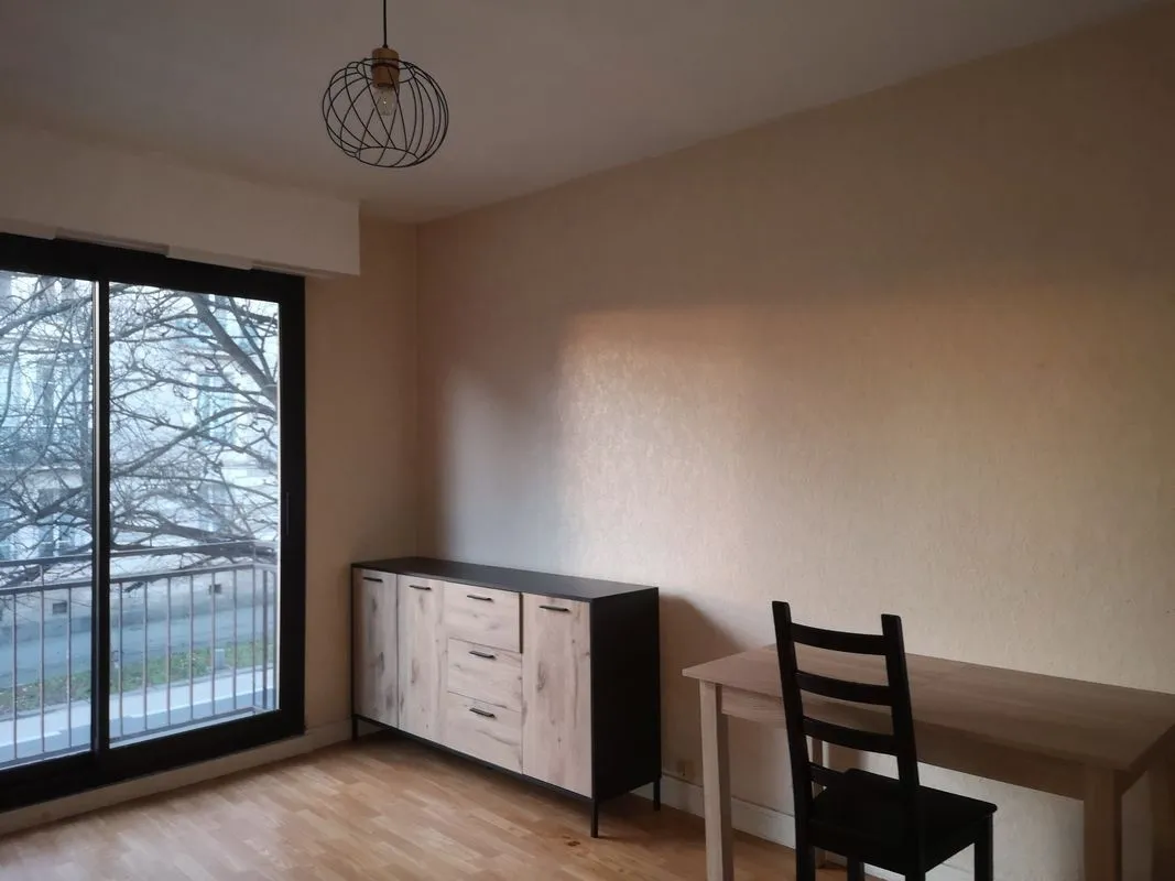 Location Rennes Appartement 69805697ba81