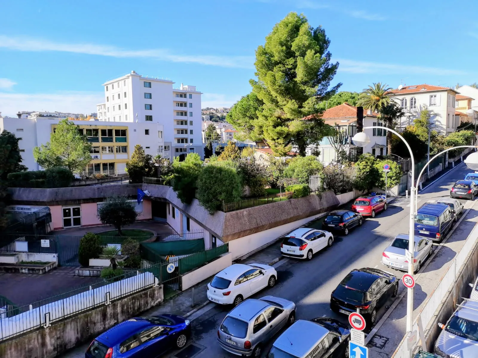 Location Nice Appartement 698075153060