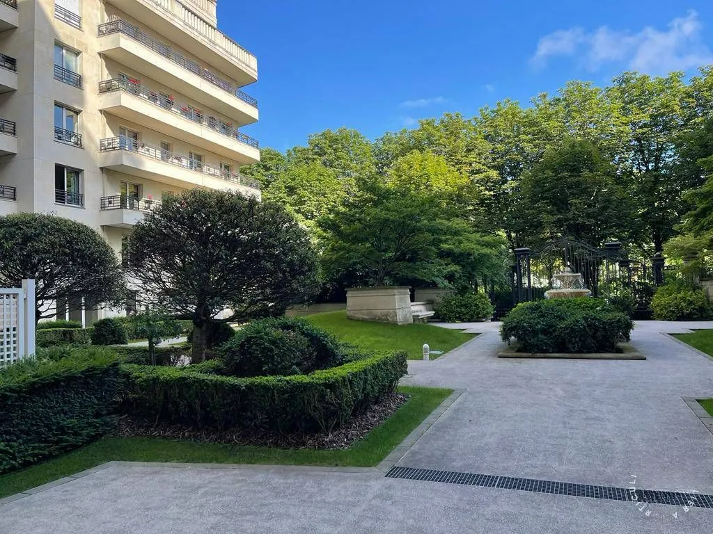 Location Levallois-Perret Appartement 69810acf3ee8