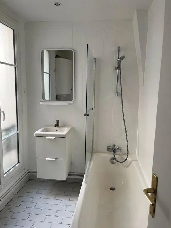 Location Paris Appartement 6981248d3569