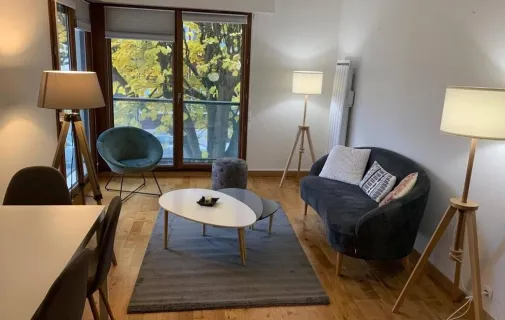 Location Courbevoie Appartement 6981b3cbef84