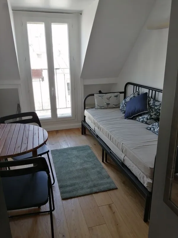 Location Paris Appartement 6981d3343eda