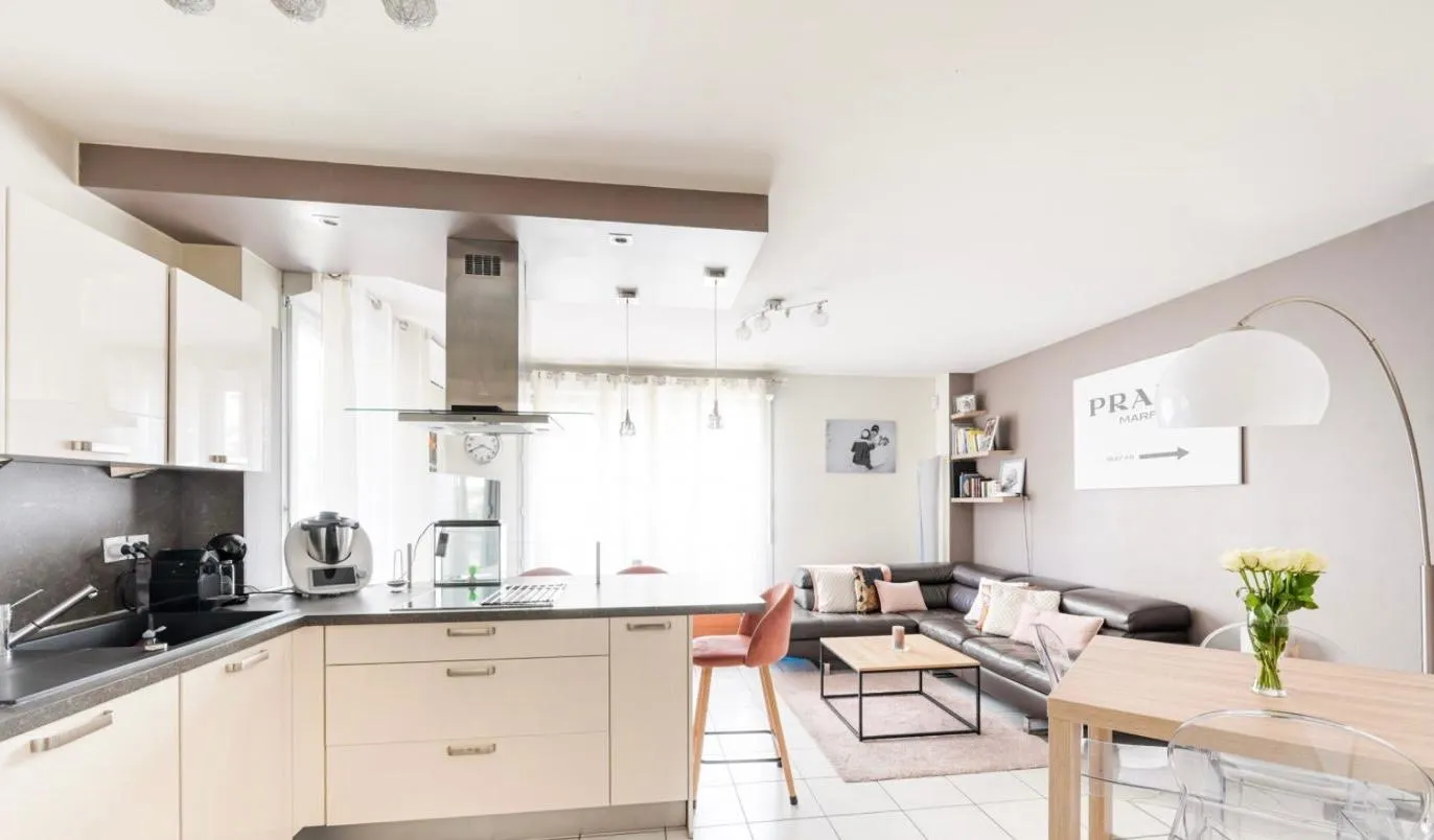 Location Villeurbanne Appartement 698355452b0d