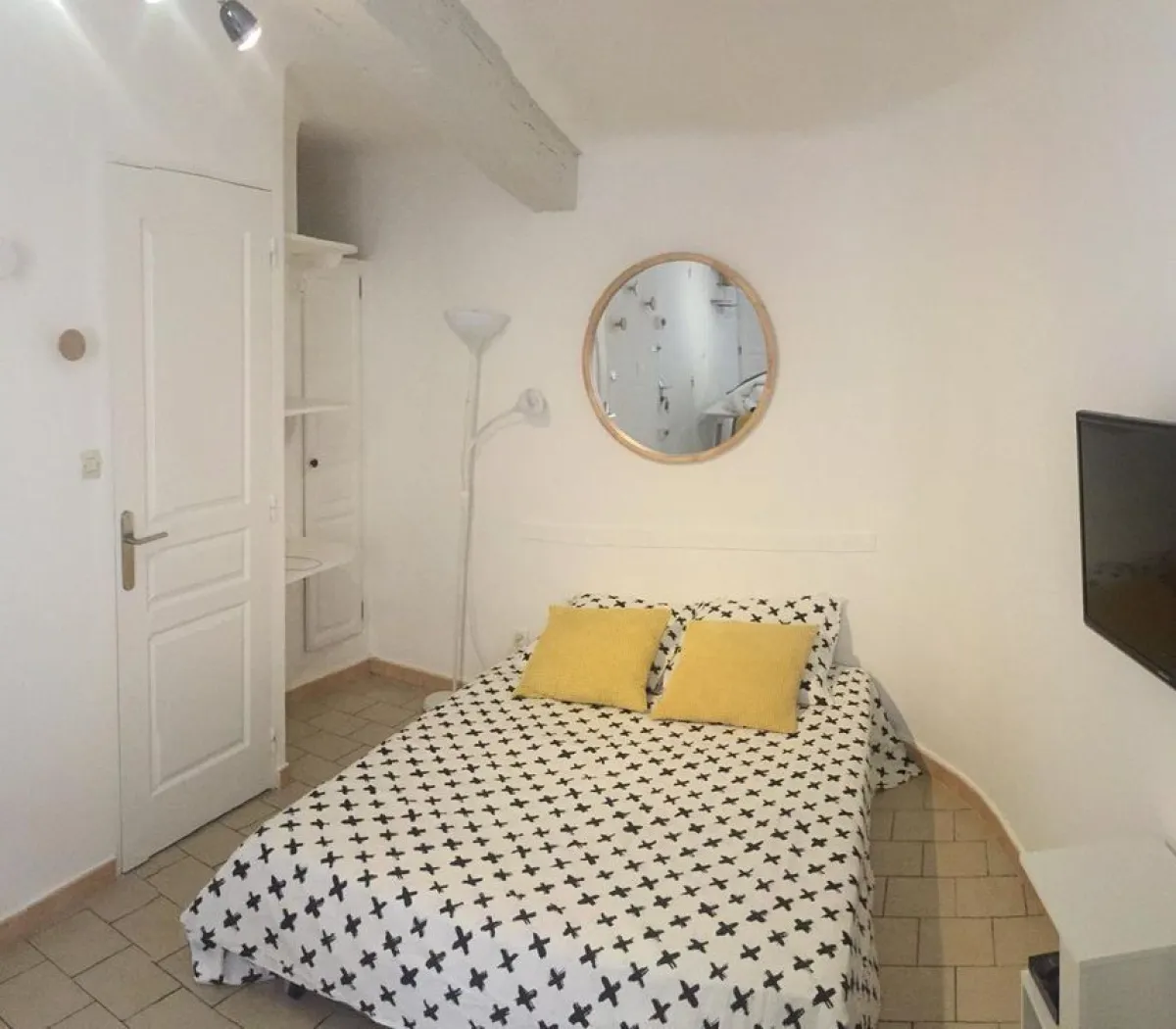 Location Aix-en-Provence Appartement 698374f6b241