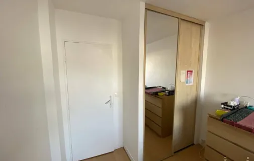 Location Puteaux Appartement 698378ff5ad3