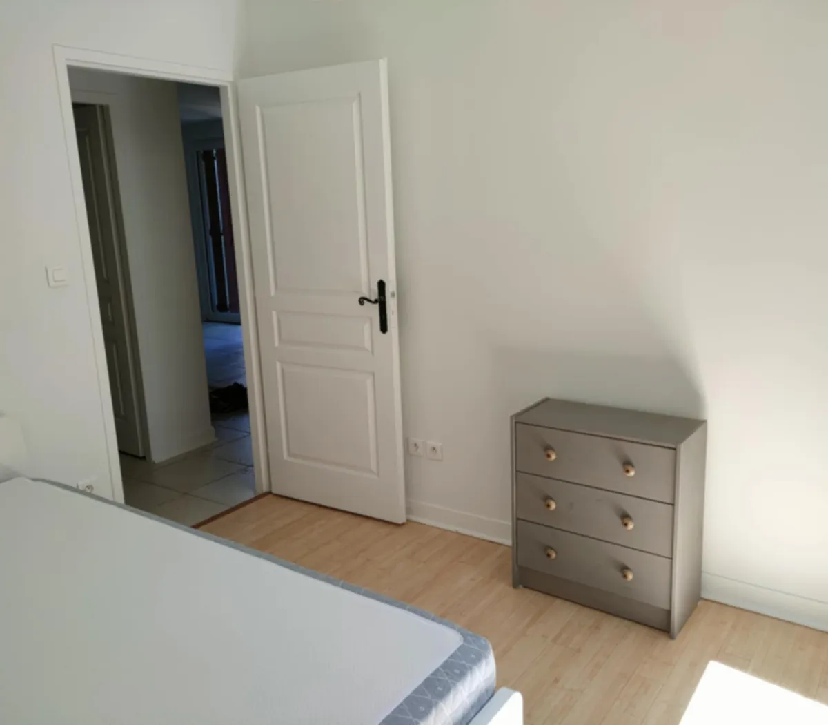 Location Oullins-Pierre-Bénite Chambre 6983b7cc0acc