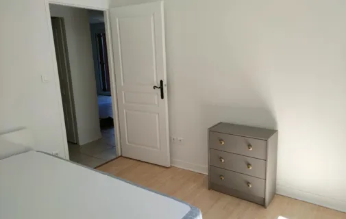 Location Oullins-Pierre-Bénite Chambre 6983b7cc0acc