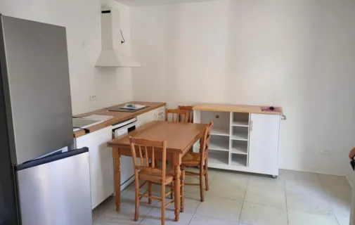 Location Oullins-Pierre-Bénite Chambre 6983b7cc0acc