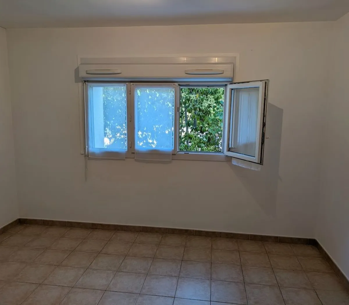 Location Aix-en-Provence Appartement 6983f154bdba