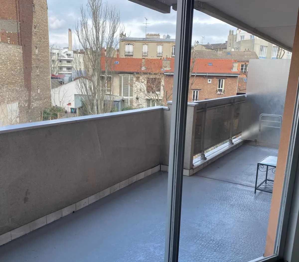 Location Saint-Ouen-sur-Seine Appartement 698467dc7c7b