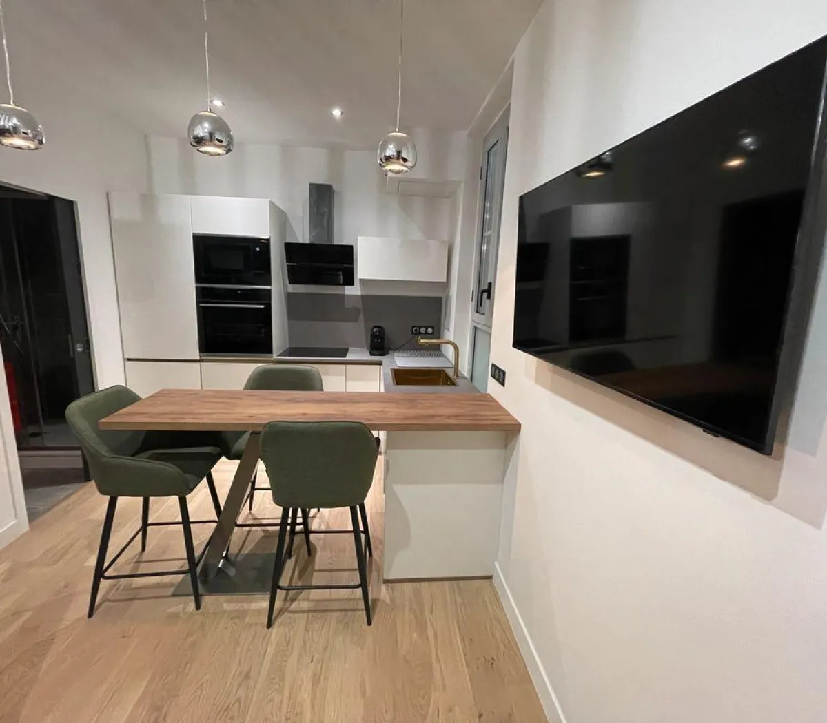 Location Paris Appartement 6984a9e56efa