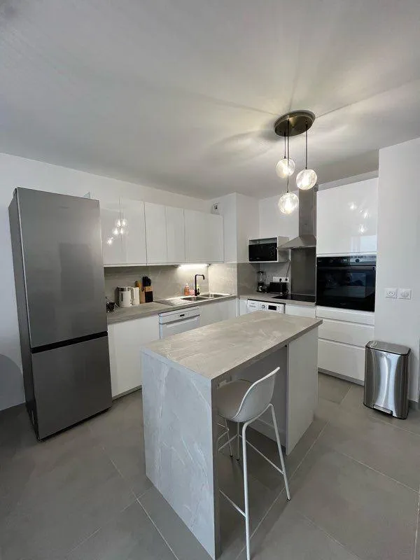 Location Marseille Appartement 6984afa5e366