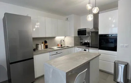 Location Marseille Appartement 6984afa5e366