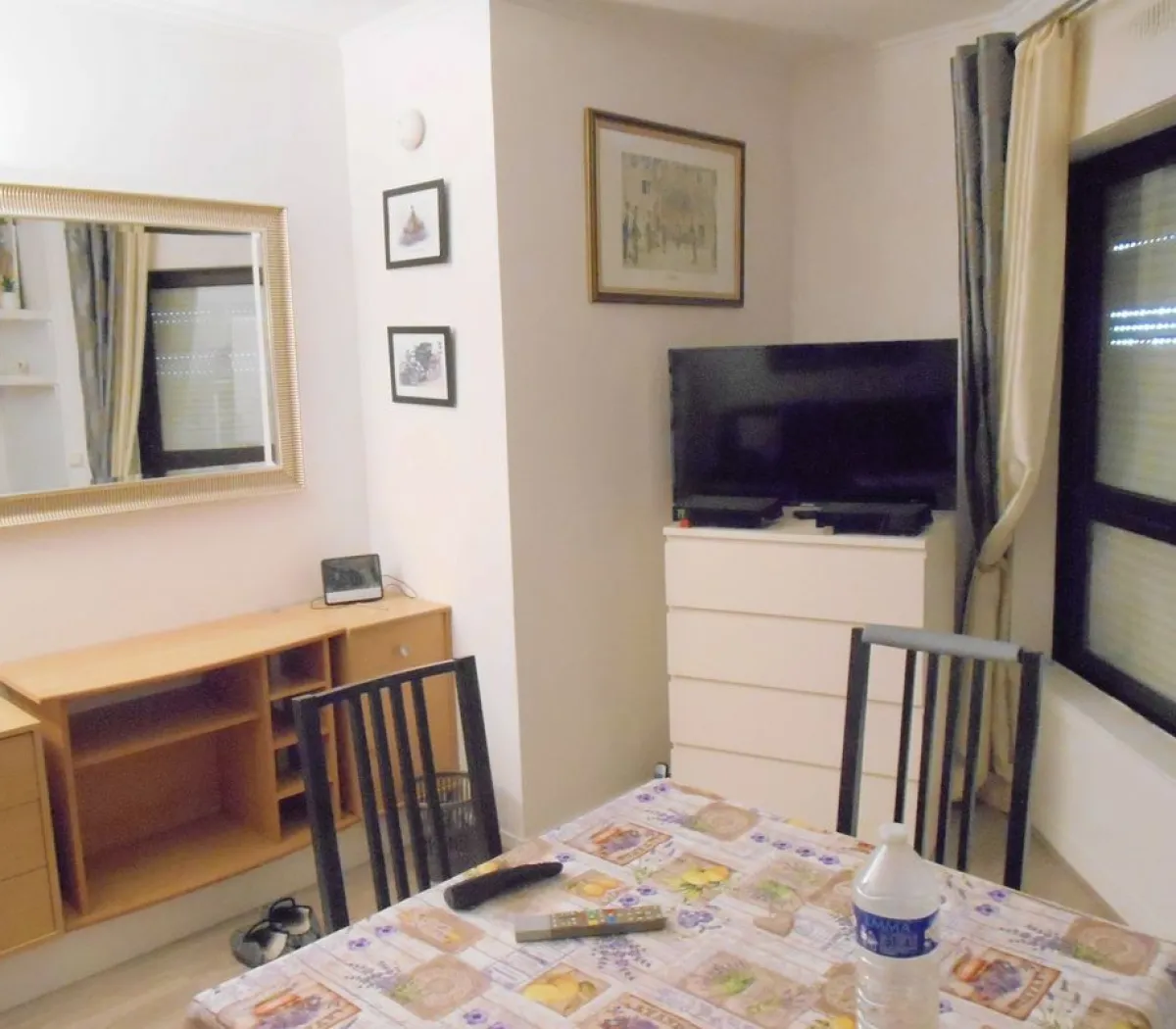 Location Paris Appartement 6984bc2d160a