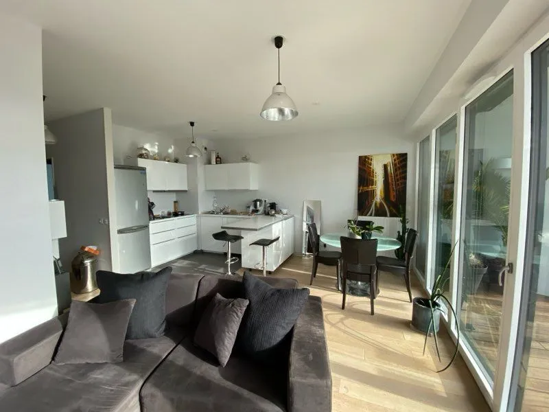 Location Lyon Appartement 698506c12e0f