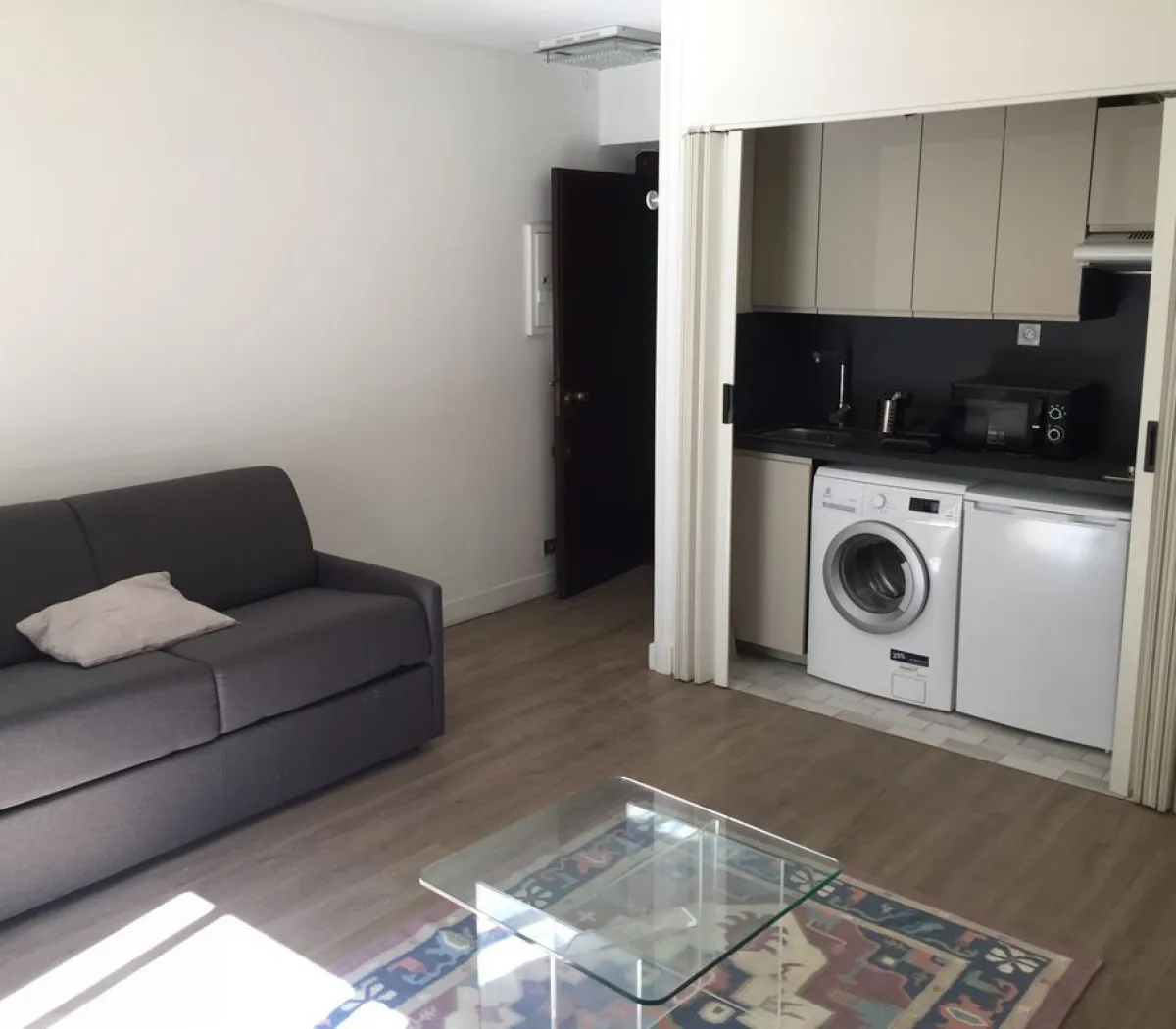 Location Paris Appartement 698506cd3d8a